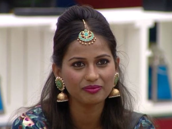 ಮೊದಲನೇ ಮೆಚ್ಚುಗೆಯ ಚಪ್ಪಾಳೆ ಯಾರಿಗೆ.?