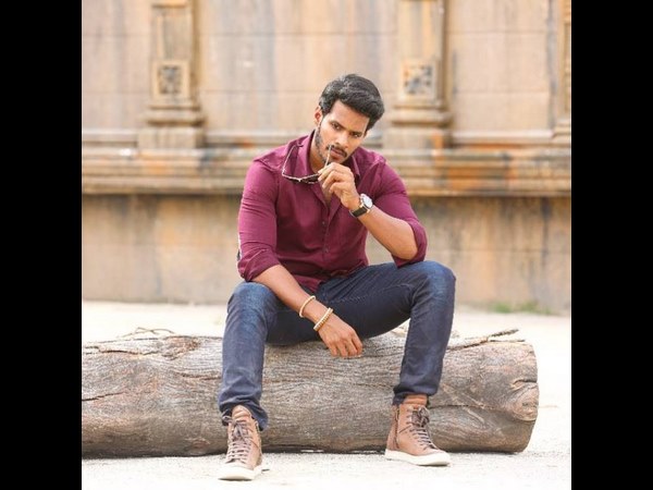 ಈ ಅಂಶದ ಮೇಲೆ ಅನೇಕ ಚಿತ್ರಗಳು ಬಂದಿವೆ