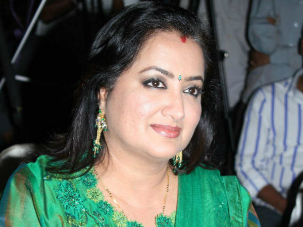 ಚುನಾವಣೆಯಲ್ಲಿ ಸ್ಪರ್ಧೆ ಮಾಡ್ತಾರಾ ಸುಮಲತಾ.?
