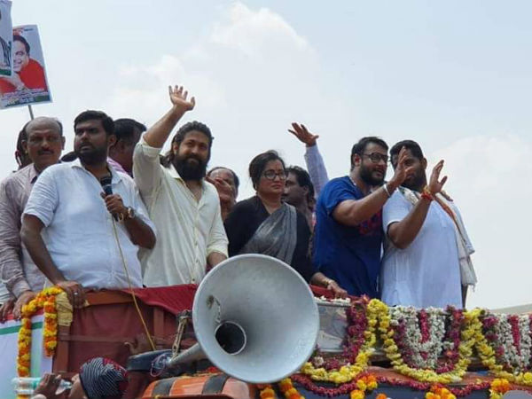 ಅಕ್ಕನ ಕಣ್ಣಲ್ಲಿ ನೀರು ಬಂತು