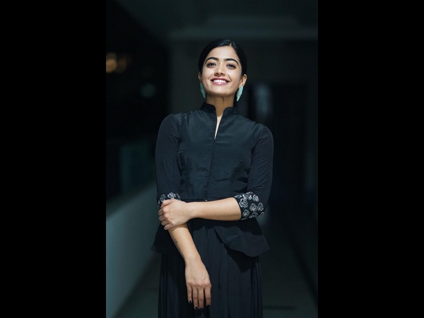 ಎರಡು ಕಡೆ ಬ್ಯಾಲೆನ್ಸ್ ಮಾಡ್ತಿರುವ ರಶ್ಮಿಕಾ