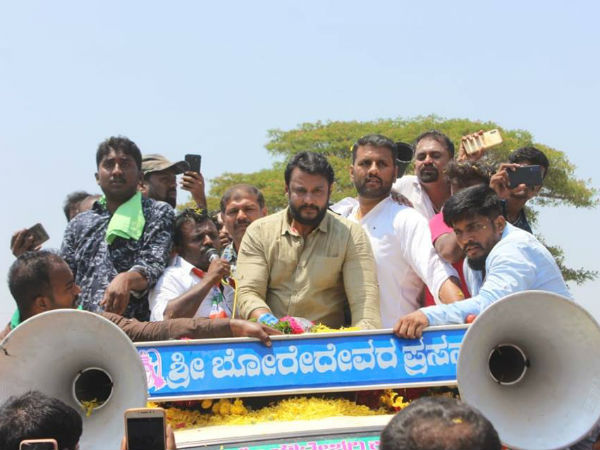 ಸಿನಿಮಾದವರು ಅಂತ್ತಾರೆ, ಹಾಗಾದರೆ ಇವರು ಯಾರು?