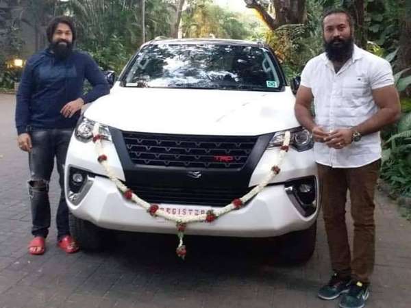 ರಾಕಿಂಗ್ ಸ್ಟಾರ್ ಮೇಲಿನ ಅಭಿಮಾನ