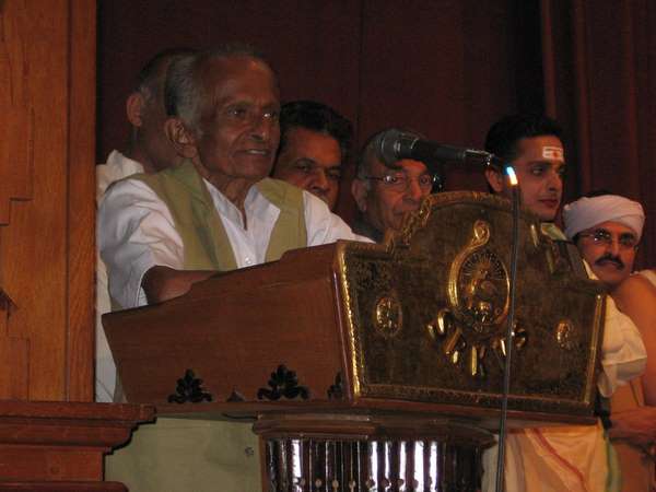 ರಾಜ್, ವಿಷ್ಣುಗೆ ನಿರ್ದೇಶನ ಮಾಡಿದ್ರು
