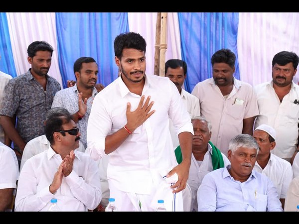 ರಾಜಕೀಯನಾ ಸಿನಿಮಾನಾ?
