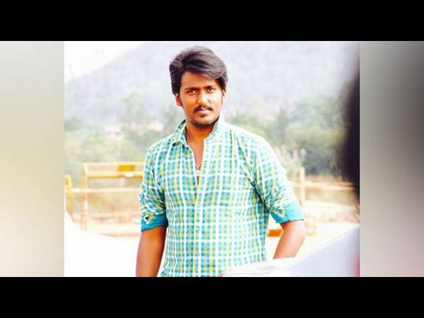 ತಂದೆ ಮತ್ತು ಮನೋರಂಜನ್ ಬಿಟ್ಟು ನಿಮಗೆ ಫೇವರಿಟ್ ಯಾರು?