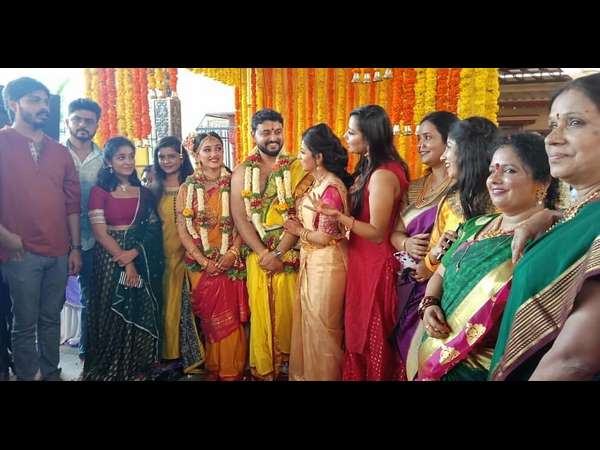 ಬೆಳ್ಳೆ ಪರದೆ ಮೇಲು ಮಿಂಚಿಂಗ್