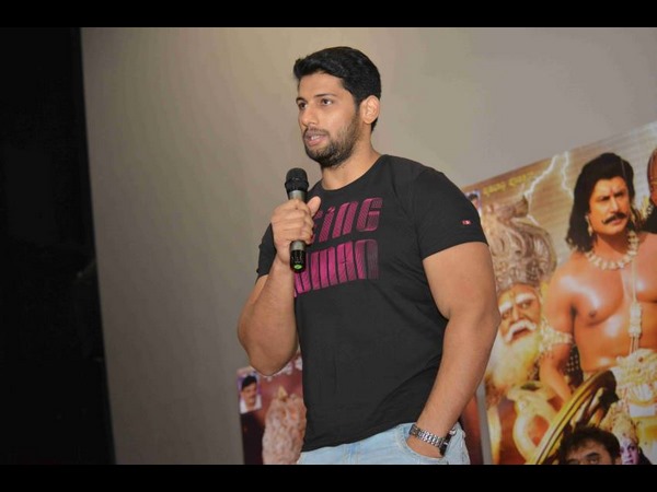 ಬಿಡುಗಡೆಯಾದ ಪ್ರಥಮ ಚಿತ್ರ ಕುರುಕ್ಷೇತ್ರವಲ್ಲ!