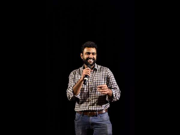 ಜೀವ ಬೆದರಿಕೆಗಳು ಬರುತ್ತಿವೆ
