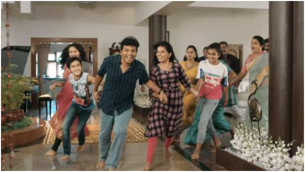 ಒನ್ ಲೈನ್ ಸ್ಟೋರಿ