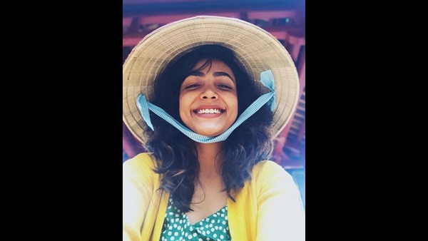 ಫೋಟೋಗಳನ್ನು ಹಂಚಿಕೊಳ್ಳುತ್ತಿರುವ ಅನುಪಮಾ ಗೌಡ