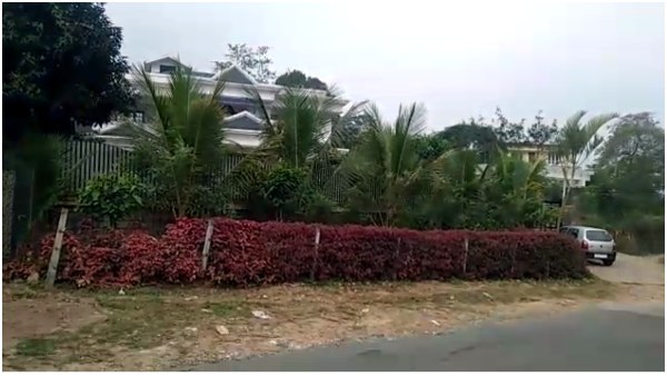 ಸಂಭಾವನೆ ವಿಚಾರದಲ್ಲಿ ಸುಳ್ಳು ಮಾಹಿತಿ