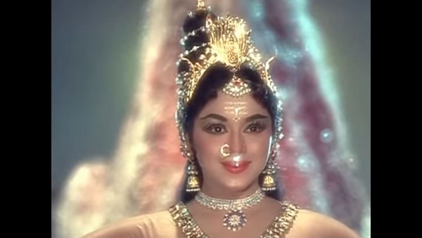 ರಷ್ಯಾ ಸರ್ಕಾರದಿಂದ ಗೌರವ