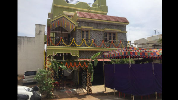 ಸಿಂಗಾರಗೊಂಡಿರುವ ವಧು ಮನೆ