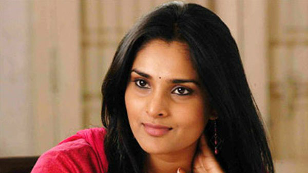 ಆದರೆ ರಮ್ಯಾ ಈಗ ಎಲ್ಲಿದ್ದಾರೆ?