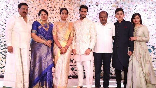 ಜಾನಪದ ಲೋಕ ಸಜ್ಜುಗೊಳಿಸಲಾಗುತ್ತಿತ್ತು