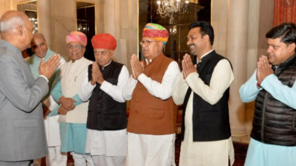 ಪಾರ್ಲಿಮೆಂಟನ್ನೇ ಅಲ್ಲಾಡಿಸಿದ್ದ ಕನಿಕಾ ಕಪೂರ್