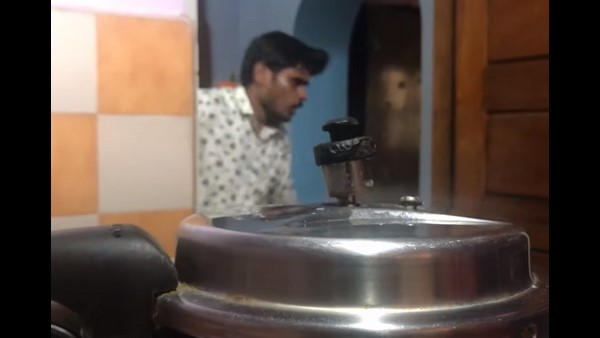 ನಾವುಗಳೇ ವಸ್ತುಗಳಾಗಿಬಿಟ್ಟಿದ್ದೇವೆಯೇ?