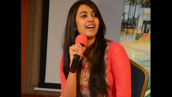ಸಾಮಾಜಿಕ ಜಾಲತಾಣದಲ್ಲಿ ಸೆಲೆಬ್ರಿಟಿ ನಿಹಾರಿಕಾ