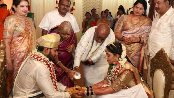 ಹೇಳಿರುವುದಕ್ಕಿಂತ ಜಾಸ್ತಿ ಜನ ಭಾಗಿ?