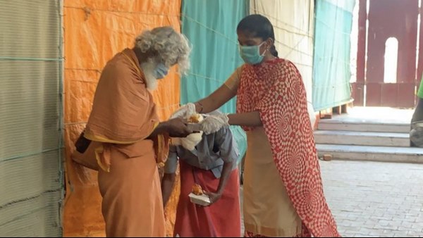 ಆದಷ್ಟು ಸಹಾಯ ಮಾಡಿ