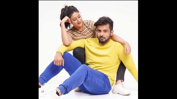 ಮುಂಚೆಯೇ ಫೋಟೊಶೂಟ್