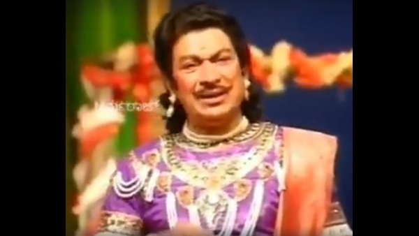 ದೀಪ ಹಚ್ಚಿ ಗಂಟೆ ಬಾರಿಸಿದರೆ ಮೋಕ್ಷ ಸಿಗುವುದೇ?