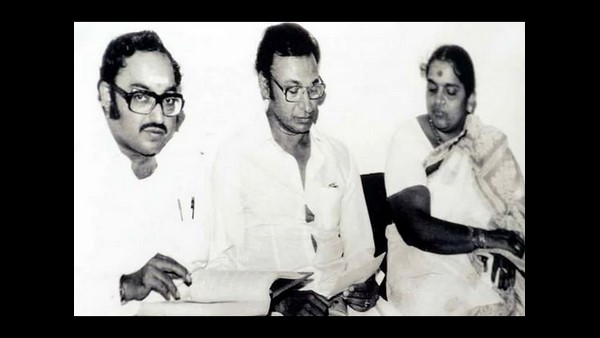 ಮಗಳ ಅನುಪಸ್ಥಿತಿಯಲ್ಲಿ ಅಂತ್ಯಕ್ರಿಯೆ