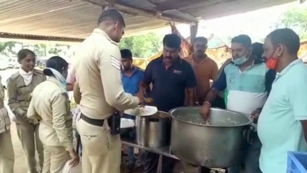 ಕೊರೊನಾ ವಾರಿಯರ್ಸ್ ರಶ್ಮಿಕಾ ಮಂದಣ್ಣ ಸಹಾಯ