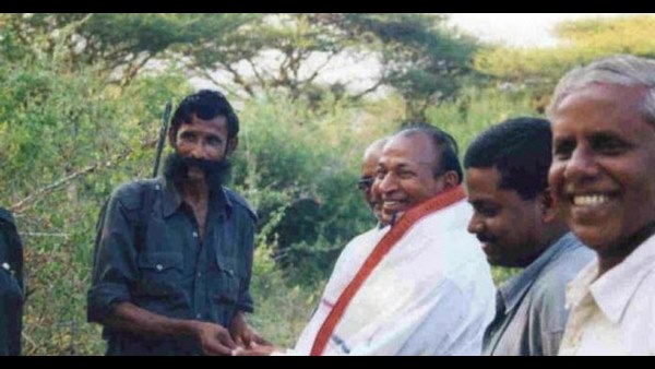 ದಂತಚೋರನಿಂದಲೂ ಸನ್ಮಾನಿಸಲ್ಪಟ್ಟವರು ರಾಜ್ಕುಮಾರ್