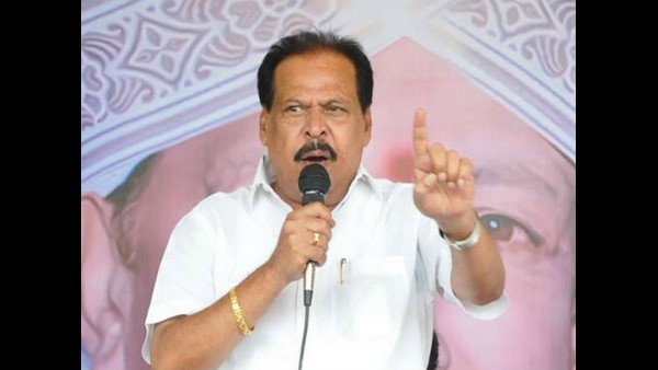 ಸಾರ್ವಜನಿಕವಾಗಿ ಕ್ಷಮೆ ಕೋರಲಿ