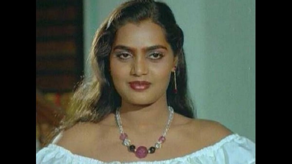 ನಿಜಕ್ಕೂ ಹೊಡೆದಿದ್ದ ಸ್ಮಿತಾ