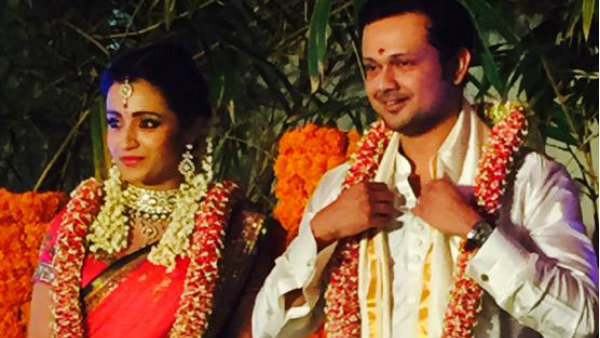 2015ರಲ್ಲಿ ವರುಣ್ ಮನಿಯನ್ ಜೊತೆ ನಿಶ್ಚಿತಾರ್ಥ