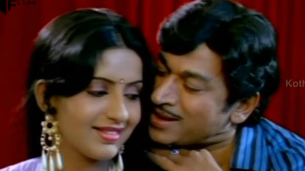 ಸಂಗೀತ ರಾತ್ರಿಗಳಲ್ಲಿ ಹಾಡುತ್ತಿದ್ದೆ