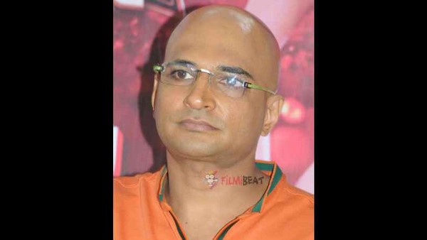 'ತಲೆಯ ಮೇಲೆ ಕೂದಲಿಲ್ಲ, ಒಳಗೆ ಬುದ್ಧಿಯೂ ಇಲ್ಲ'
