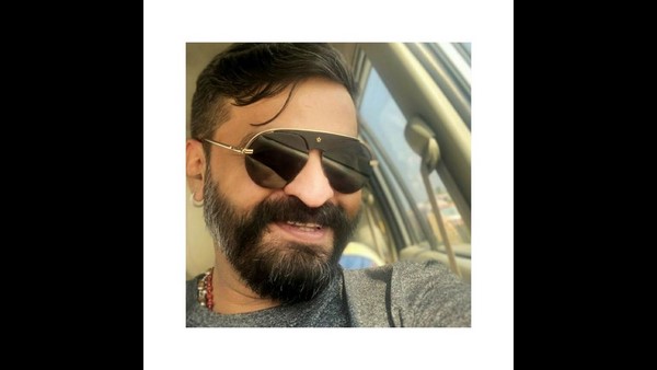 'ಫುಟ್ಪಾತ್ ನಲ್ಲಿ ನಮ್ಮ ಜೊತೆ ಕೂತು ಟೀ ಕುಡೀತಿದ್ರು ಶಿವಣ್ಣ'