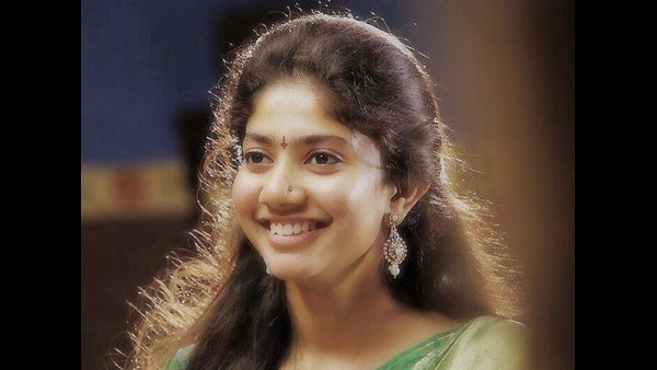 ಸಾಯಿ ಪಲ್ಲವಿ ಬಳಿ ಇರುವ ಸಿನಿಮಾಗಳು