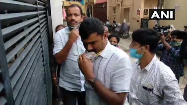 6.30ಕ್ಕೆ ಸಂಜನಾ ಮನೆಗೆ ಸಿಸಿಬಿ ಪ್ರವೇಶ