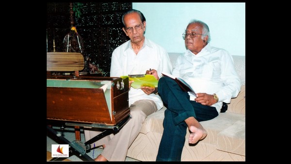 ಕನ್ನಡದ ಹಾಡು ಇರುವವರೆಗೂ ಬದುಕಿಯೇ ಇರುತ್ತಾರೆ
