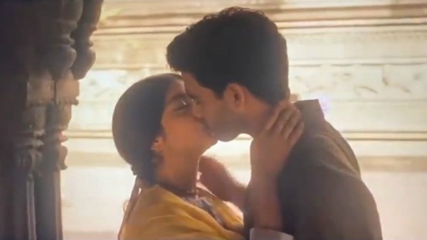 'ದೇವಾಲಯದಲ್ಲಿ ಅತ್ಯಾಚಾರವಾದಾಗ ನಿಮ್ಮ ರಕ್ತ ಕುದಿಯಲಿಲ್ಲವೇಕೆ?'