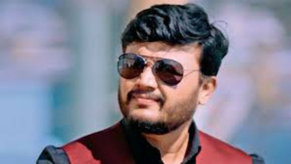 ತ್ರಿಬಲ್ ರೈಡಿಂಗ್ ಬಗ್ಗೆ