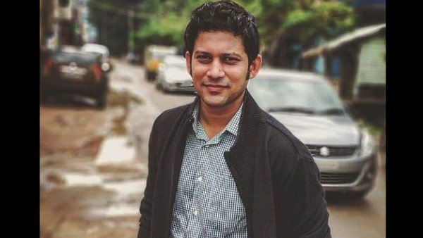 ಶರ್ಟ್ ಗೆ ಅಂಟಿದ ಕೊಳೆ ಸ್ವಚ್ಚಗೊಳಿಸಿದರೆ ಸೋಮ್?