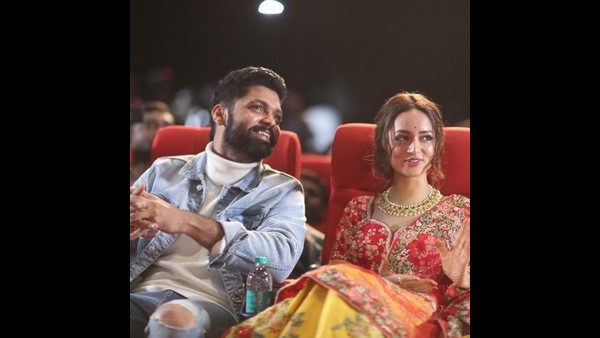 ಜೋಡಿ ಮುದ್ದಾಗಿದೆ ಎನ್ನುತ್ತಿದ್ದಾರೆ ಅಭಿಮಾನಿಗಳು
