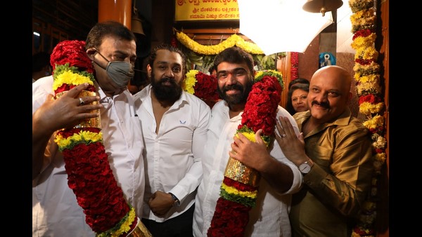 ದುಬಾರಿಯಲ್ಲಿ ಹಲವು ನಾಯಕಿಯರು