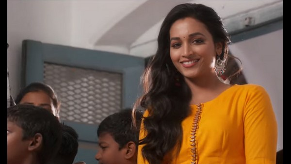 ಕ್ಲಾಸ್ ಲುಕ್ನಲ್ಲಿ ಶ್ರೀನಿಧಿ ಶೆಟ್ಟಿ