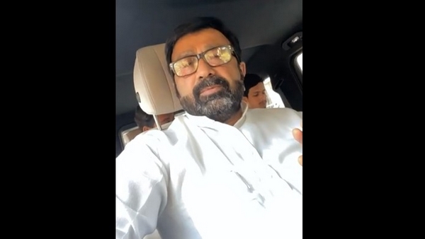 ಹ್ಯಾರಿಸ್ ವಿಡಿಯೋದಲ್ಲಿ ಏನಿದೆ?