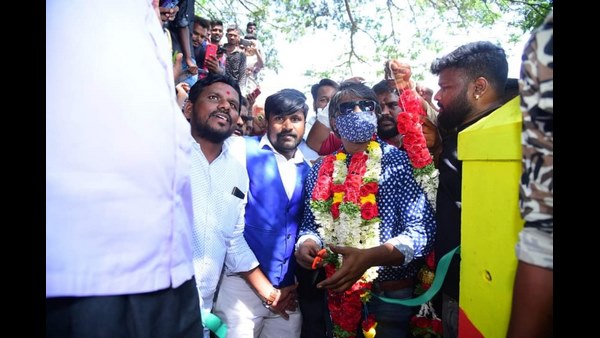 ಕಲಾವಿದ ಸಂಗಮೇಶ್ಗೆ ಧನ್ಯವಾದ ಹೇಳಿದ ದುನಿಯಾ ವಿಜಯ್