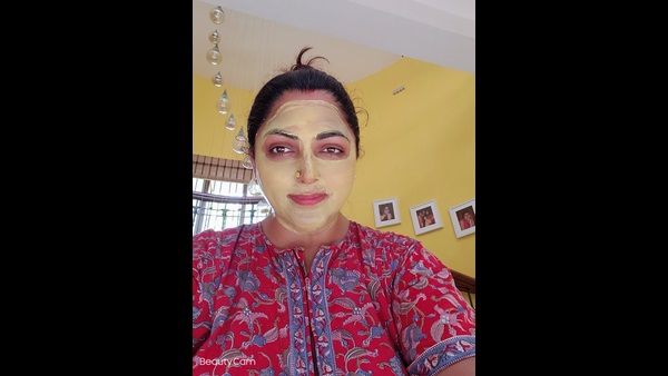 ರಿಲ್ಯಾಕ್ಸ್ ಮೂಡ್ನಲ್ಲಿ ಖುಷ್ಬೂ