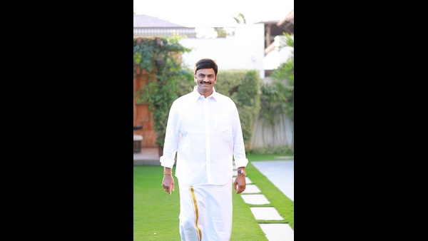 ಹಣಕ್ಕಾಗಿ ಪವನ್ ಕಲ್ಯಾಣ್ ಅನ್ನು ನಿಂದಿಸಿದೆ: ಕೃಷ್ಣ ರಾಜು