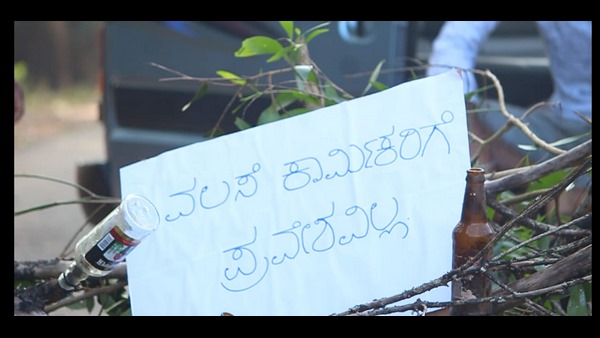 ಕಡಿಮೆ ಸಂಪನ್ಮೂಲ ಬಳಸಿ ಕತೆ ಹೇಳಿದ್ದಾರೆ